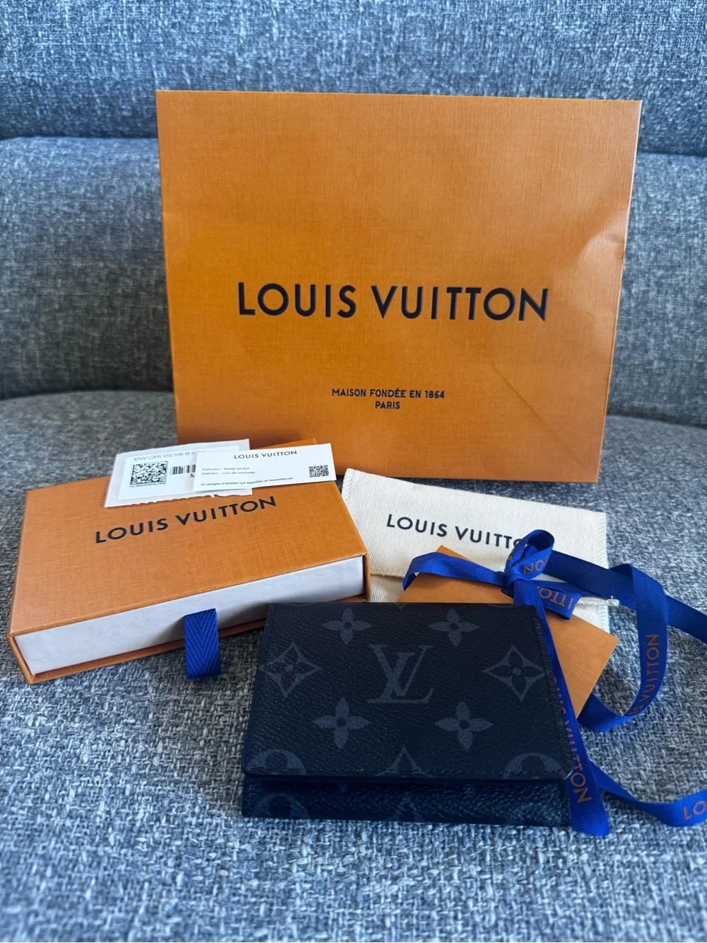 Louis Vuitton Men's Envelope Business Card Holder